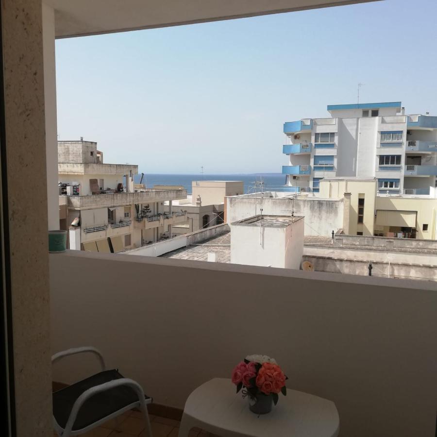 Nina'S Apartment Gallipoli Esterno foto